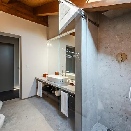 Millelire Casangiorgio104apartments Apartman *
